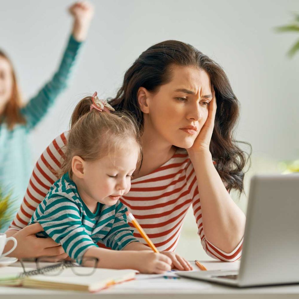 The invisible labour of motherhood &mdash; the mental load women carry alone