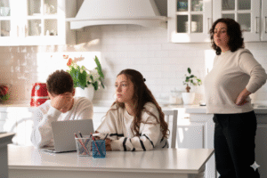 How to Balance Your Career While Living With Toxic Parents