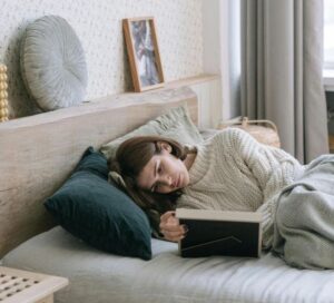 Why Being “Low Maintenance” Slowly Breaks Women The Hidden Professional Cost of Emotional Self-Silencing