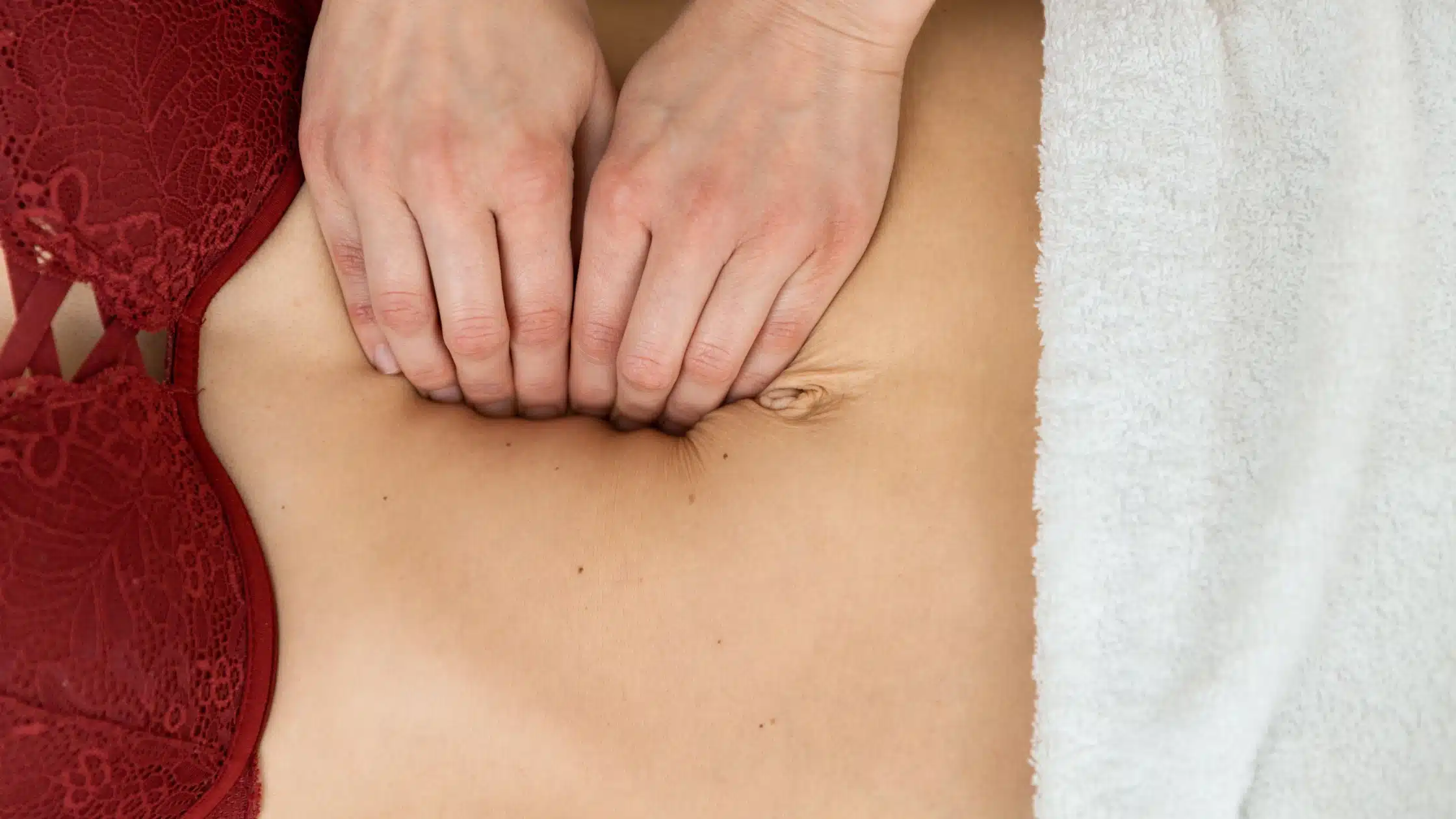 Postpartum belly recovery — gentle tips for healing, when to seek help and diastasis recti explained